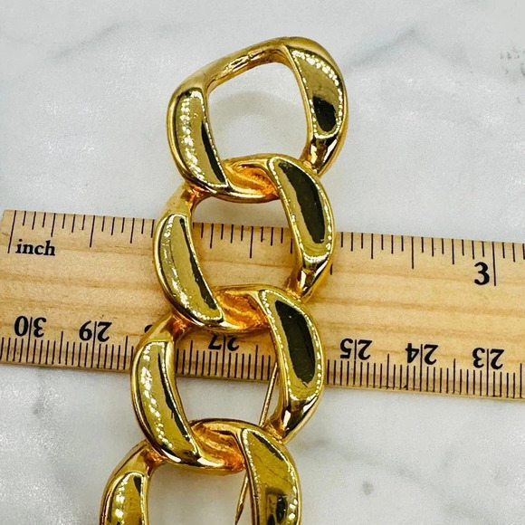 Vintage Curb Link Bar Brooch Chunky Statement Gold-tone 80s 90s Estate - Picture 8 of 9